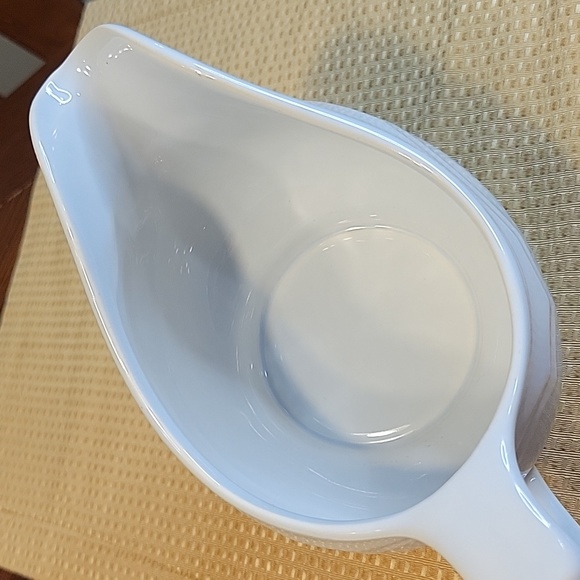 Pfaltzgraff Vintage Poetry Blue Roses ~ Floral Pattern Gravy Server - Picture 5 of 5